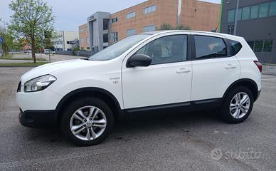 NISSAN  QASHQAI 1.5 DIESEL
