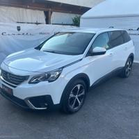 PEUGEOT 5008 BlueHDi 130 S&S EAT8 Business AUTOCAR