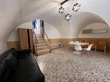 Casa indipendenteampia e luminosa