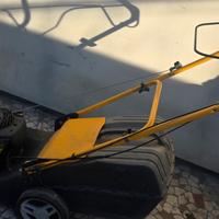 tagliaerba con avanzamento