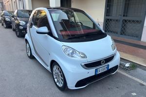 Smart ForTwo 1000 62 kW coupé passion