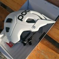 casco mtb Poc tectal 