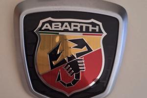 Fregio originale fiat 500 abarth