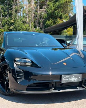 Porsche Taycan Turbo S/carbocera/pack carbonio/bur