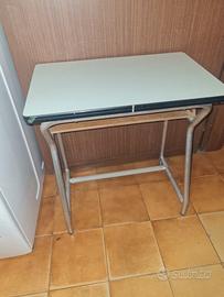 banco scuola tavolo e seggiolina