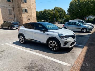 Renault captur 1.3 TCE 131 cv intens in garanzia