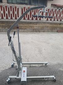 Alzapersone per disabili