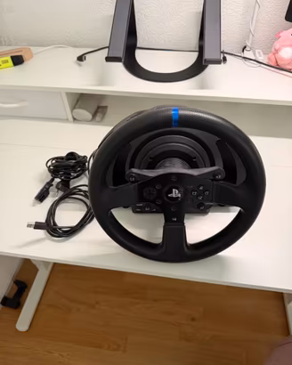 Volante Thrustmaster T300 RS – Condizioni Perfette