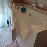 Vasca per anziani/disabilità