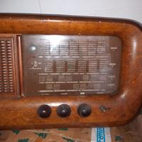 Radio d'epoca a valvole Magnadyne S 89