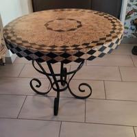 tavolo rotondo in legno 