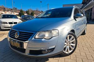 Volkswagen Passat 2.0 TDI DPF Var. Comfortline