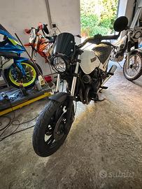 Yamaha xj 750 seca