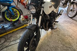 Yamaha xj 750 seca