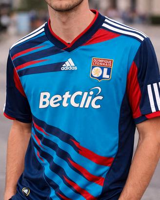 Terza maglia Olympique Lione 2010-2011