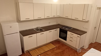 Cucina ad angolo 270 × 200 cm