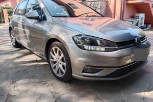 VOLKSWAGEN  GOLF SERIE 7.5 EXECUTIVE