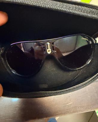 Occhiali da sole Carrera modello Aviator