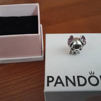 ciondolo pandora stich