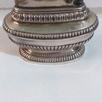 Accendino d'argento Ronson Queen Anne anni 60