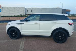 Land Rover Evoque 