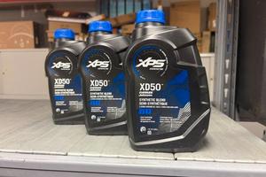 OLIO EVINRUDE XD 50 E CANDELE CHAMPION QC 10 WEP
