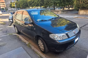 Fiat Punto 3ª serie 2009 – Benzina – Torino – 450€