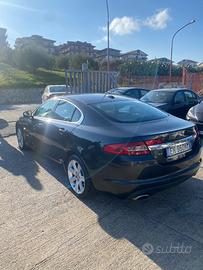 Jaguar xf anno 2011  km 135 mila