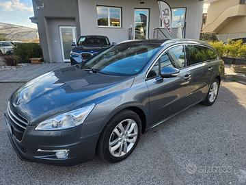 Peugeot 508 2.0 HDi 140CV SW Ciel Active