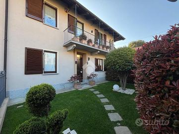 CASA SEMINDIPENDENTE A VILLARBASSE