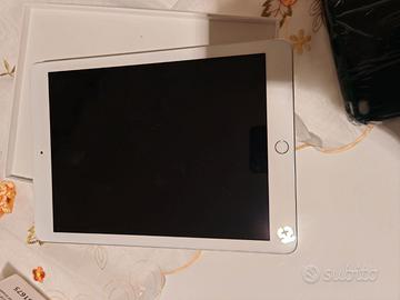 Ipad 6th generazione lte e wifi