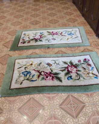 Tappeti scendiletto vintage