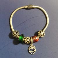 bracciale pandora con charm 