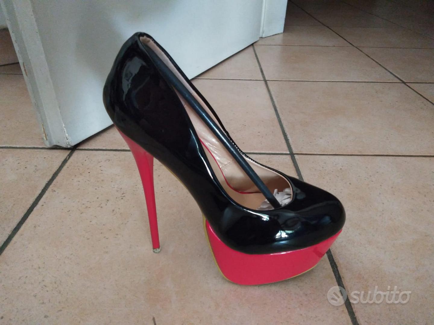 Scarpe rosse tacco outlet quadrato