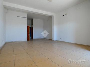 NEGOZIO A POLICORO