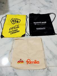 Sacca a spalla numero 3.