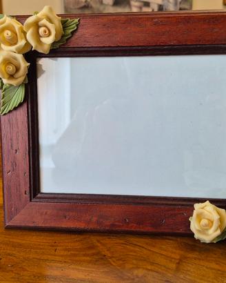 CORNICE CON INSERTI IN PASTA DI MAIS