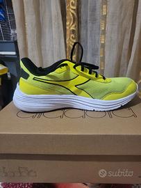 scarpe uomo diadora usate poco 