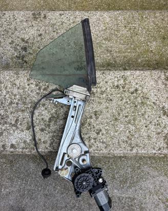 Vetro laterla dx slk 170