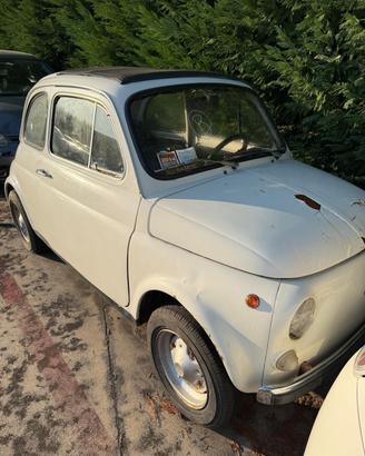 FIAT 500 DEL 1970 PER RICAMBI