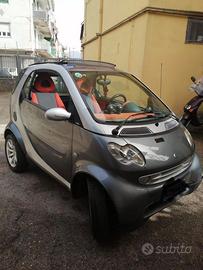 Smart anno 2005 benzina