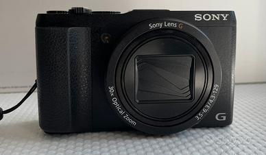 Sony HX60 zoom ottico 30x sensore 20.4MP perfetta