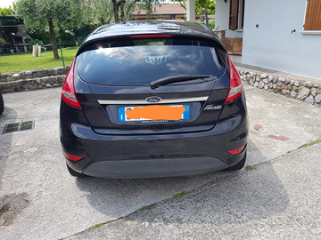 Ford fiesta titanium