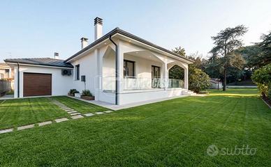 Soluzione indipendente con ampio giardino a Sant'A