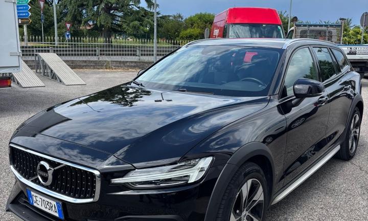 VOLVO V60 Cross Country 2000D4 AWD Tagliandi Volvo
