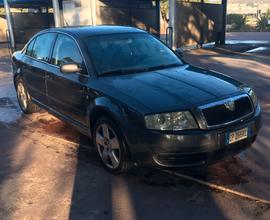 SKODA Superb 2ª serie - 2004