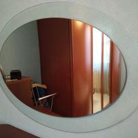 specchio ovale