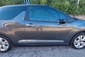 DS3 CONNECTED SPORT CHIC 1,6 DIESEL 75 CV NAVI LEG