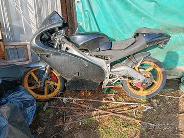 Aprilia SR 125 uso  ricambi 