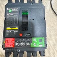 Interruttore industriale Schneider